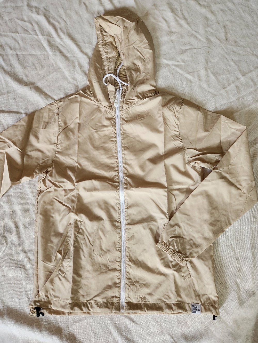 Grand Running Club Windbreaker Jacket Beige Lightweight Zip Up Size Small NWT
